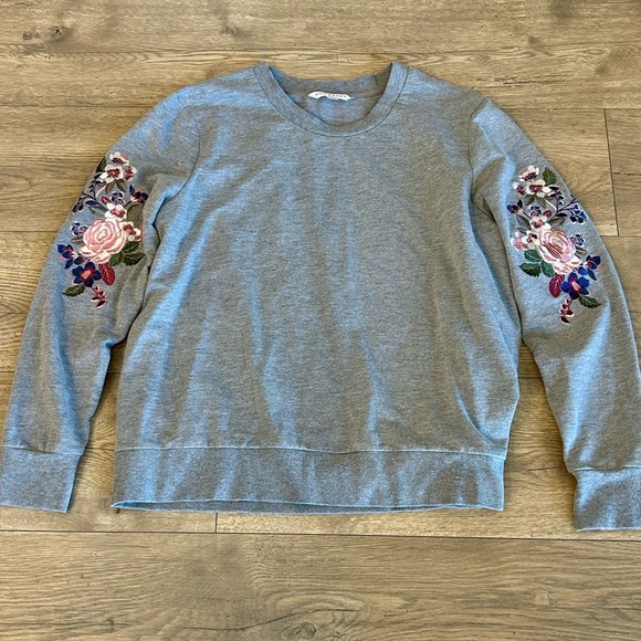 DownEast Tops - Downeast Gray Sweatshirt with Floral Embroidery